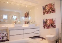 עיצוב מחדש של חדרי אמבטיה ביחידת הורים