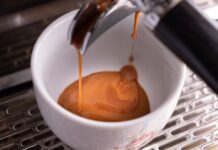 מכונות קפה ושואבים רובוטיים – הפתרון המושלם לבית שלך